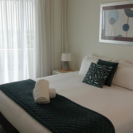 Aparthotel Alexandra On The Pacific Mooloolaba Zewnętrze zdjęcie