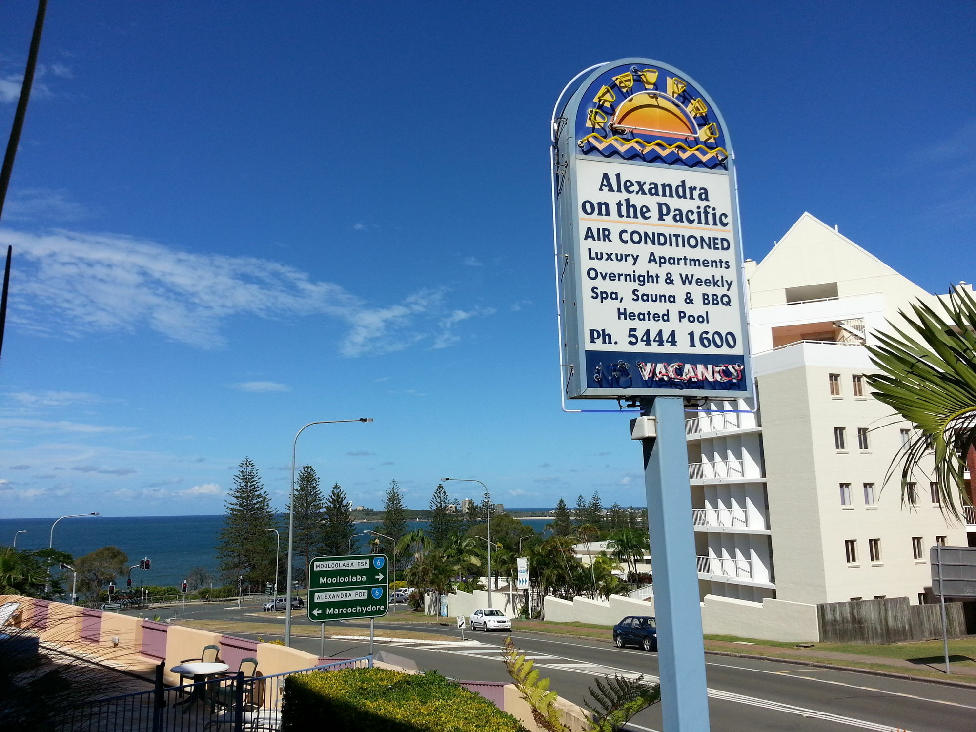 Aparthotel Alexandra On The Pacific Mooloolaba Zewnętrze zdjęcie